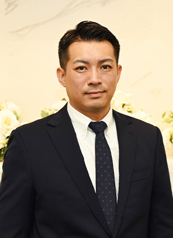 株式会社ヨシノ 代表取締役　吉野 匠
